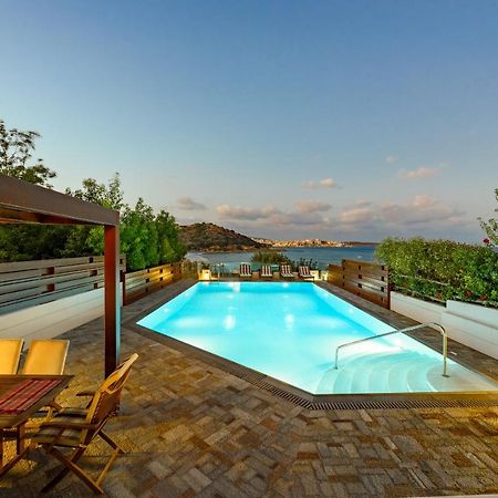 Agios Nikolaos Beach Villas Exteriör bild